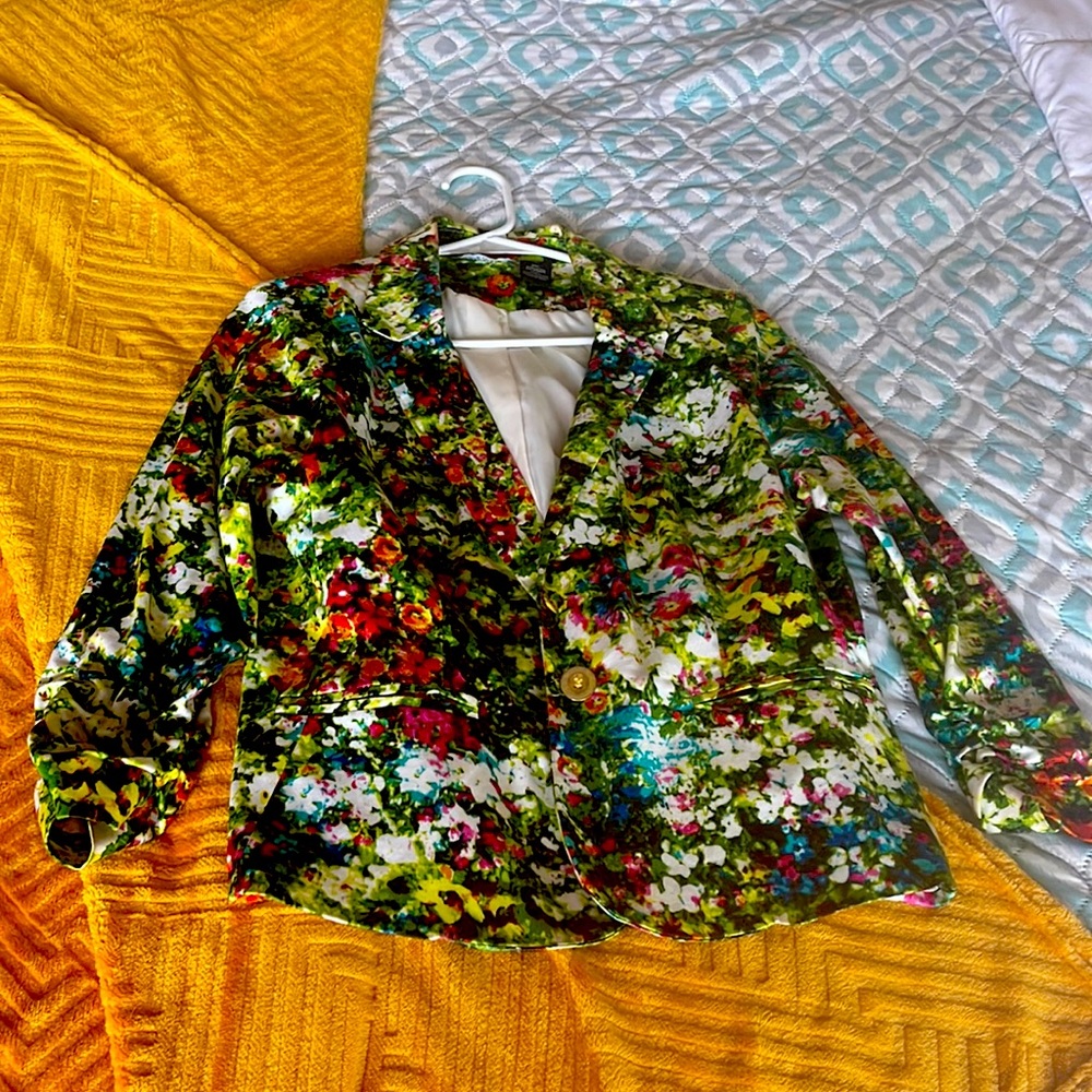 Women’s Floral Blazer PL